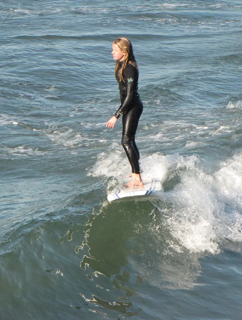 Suit Up: How Smarter Wetsuit Tech Is Opening Cold Water to Every Surfer